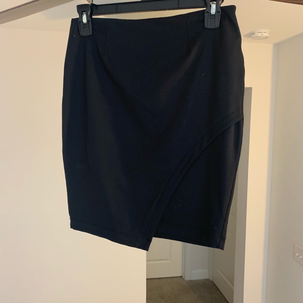 Black skirt